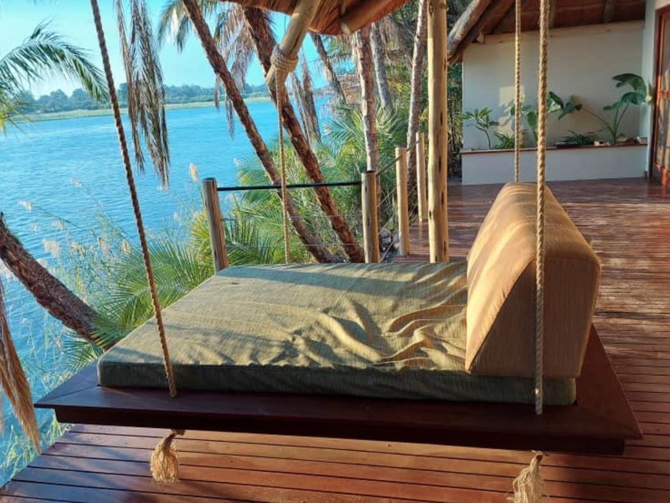 Ndhovu Safari Lodge Mahango Luaran gambar