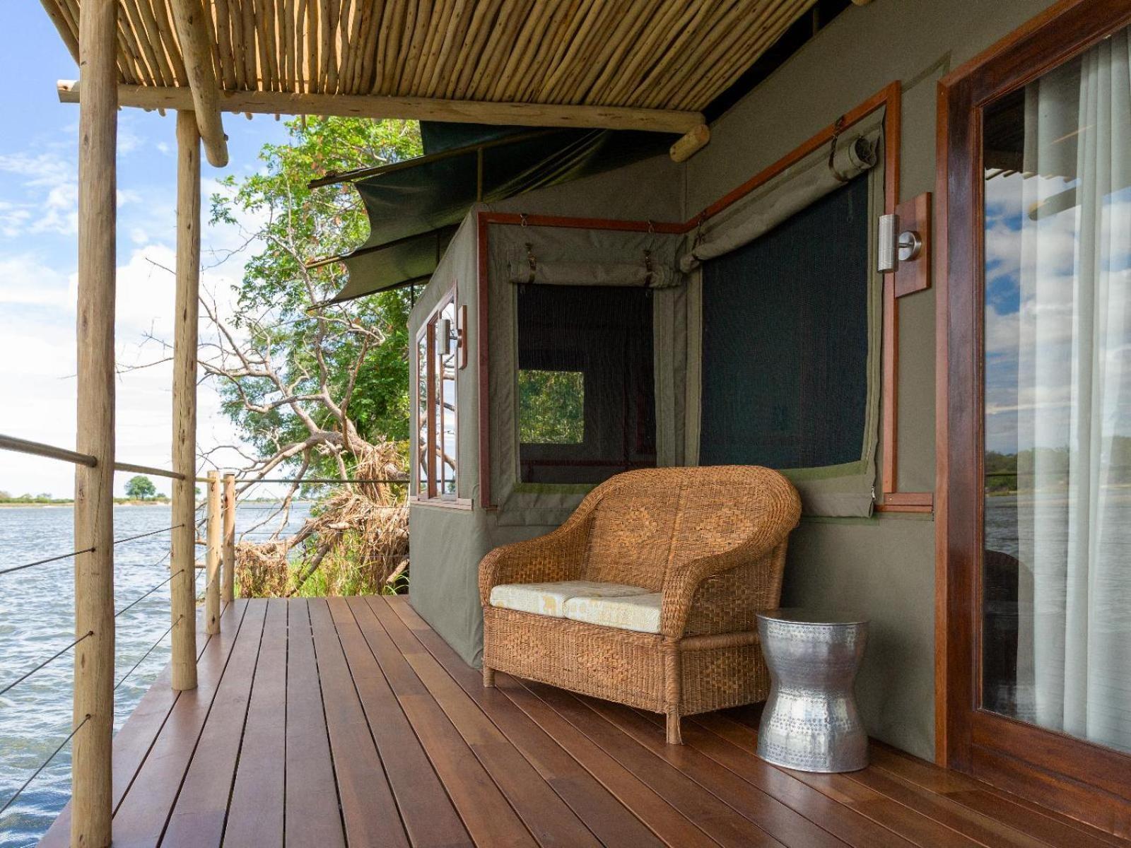 Ndhovu Safari Lodge Mahango Luaran gambar